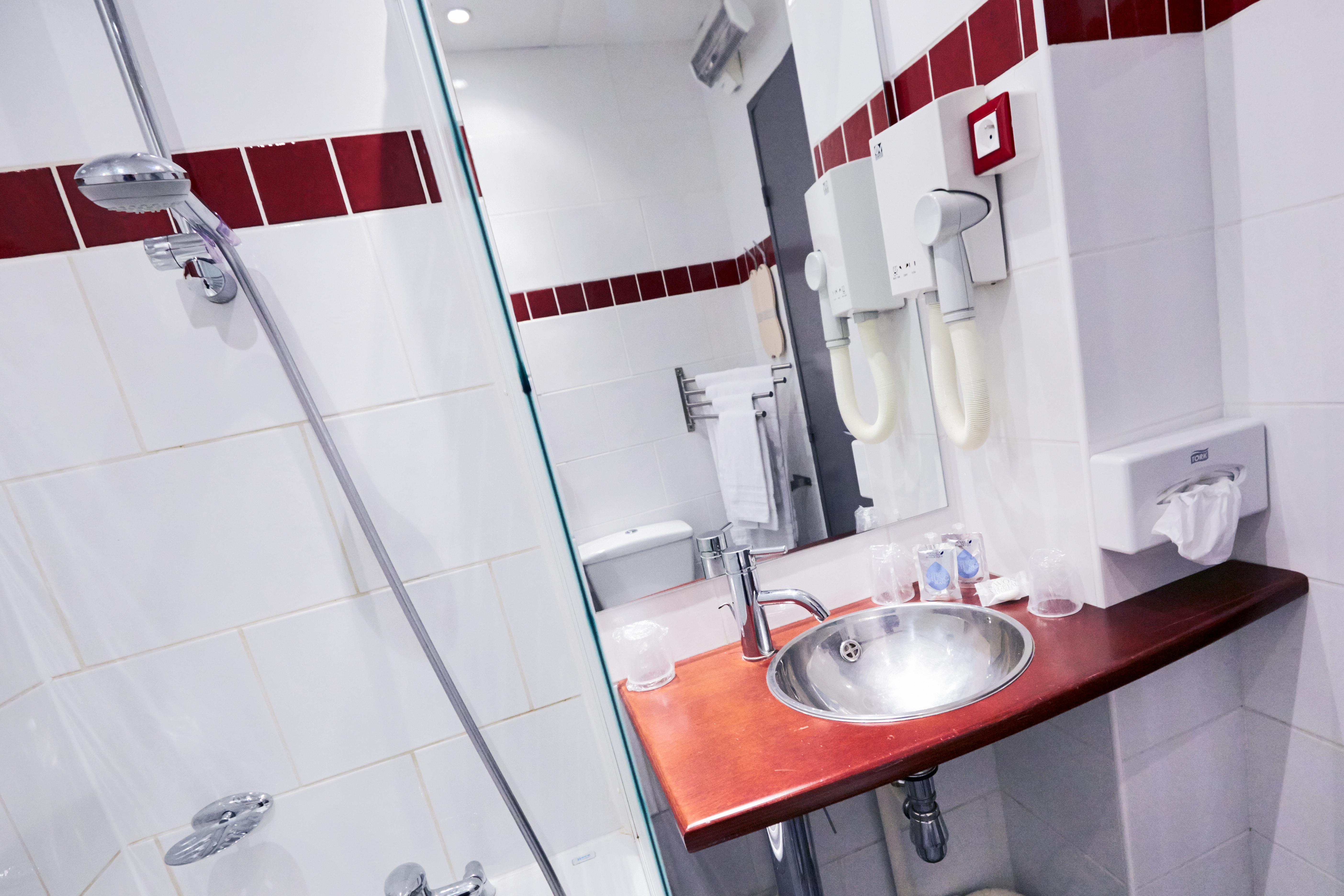 Hotel Kyriad Centre Paradis-prefecture Marseille
