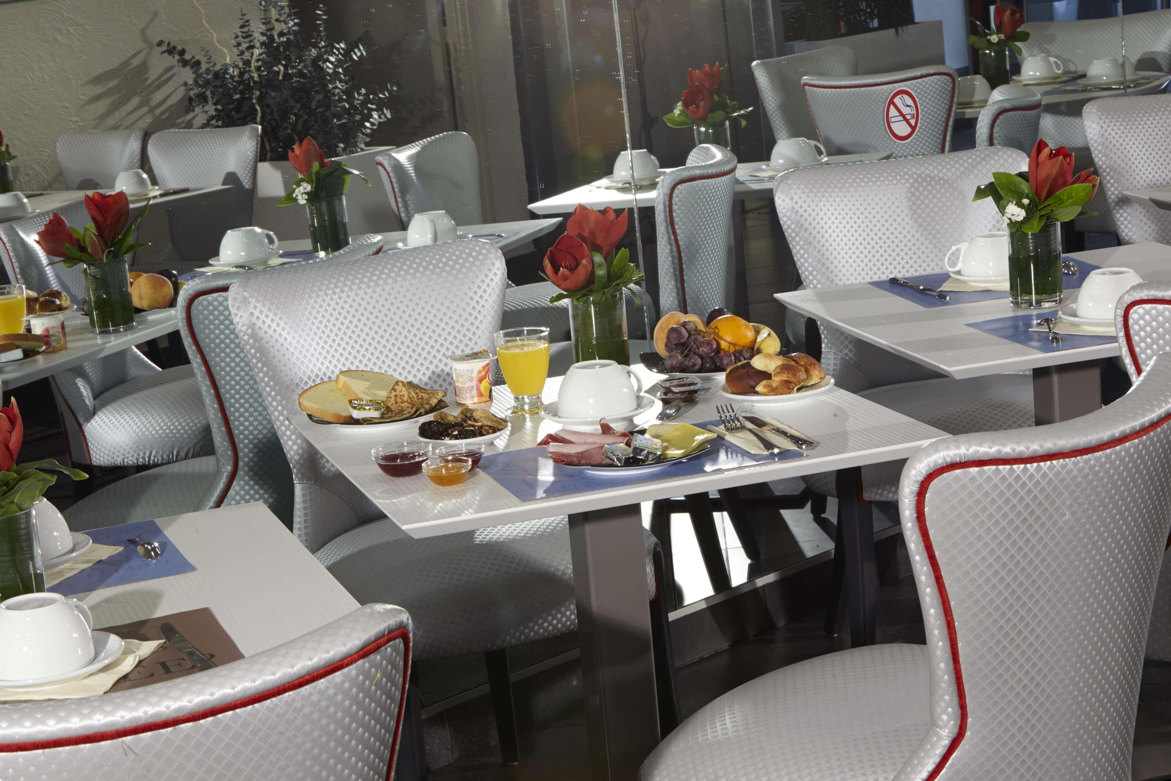 Kyriad Centre Paradis-prefecture Hotel